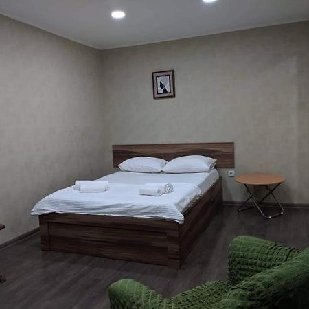 Lagaza'S Home Pekini Tbilisi Exteriér fotografie